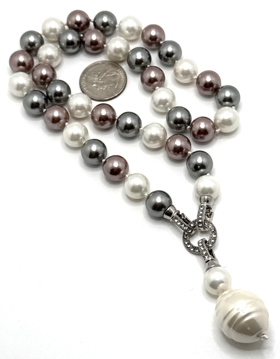 SAACHI Faux Pearl Necklace Detachable Pendant Rhinestone Accents Gray Purple 22″