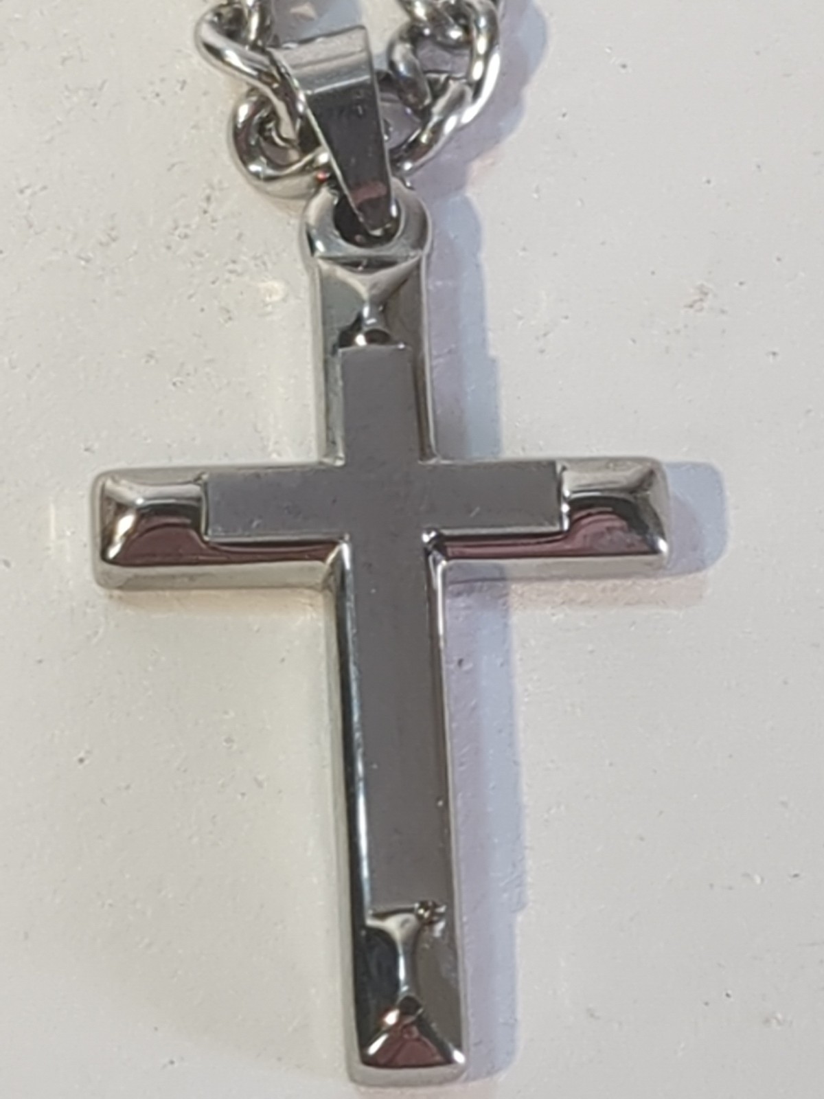 Stainless Steel Cross 20″ Necklace Plain See Pics