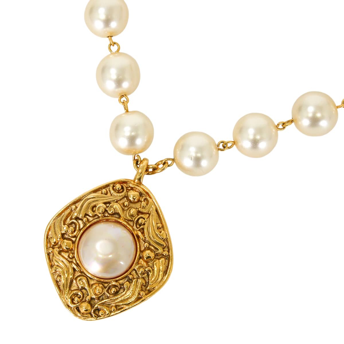 [Pre-loved] CHANEL Pearl COCO Mark Vintage Gold Gold HW necklace[USED SA][Au…