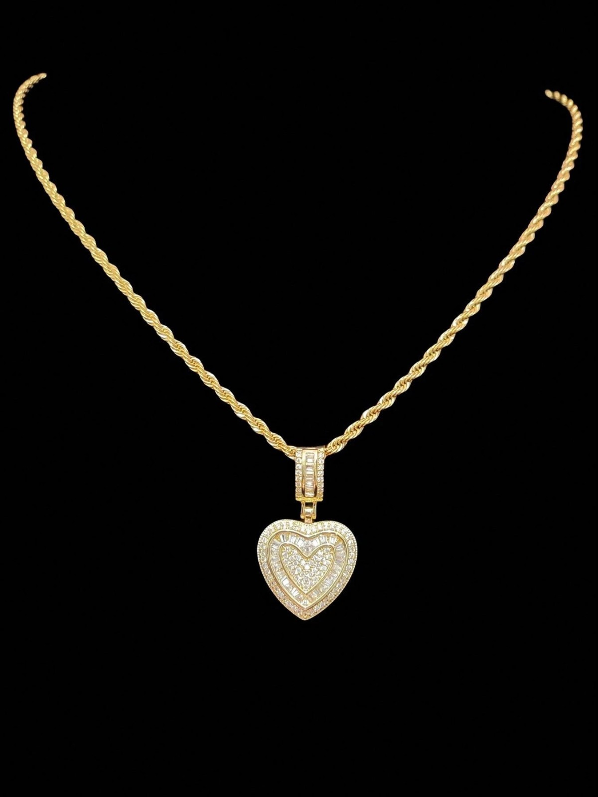 Iced Out Heart Pendant 20″ Rope Chain Gold Plated Bling Hip Hop Necklace CZ