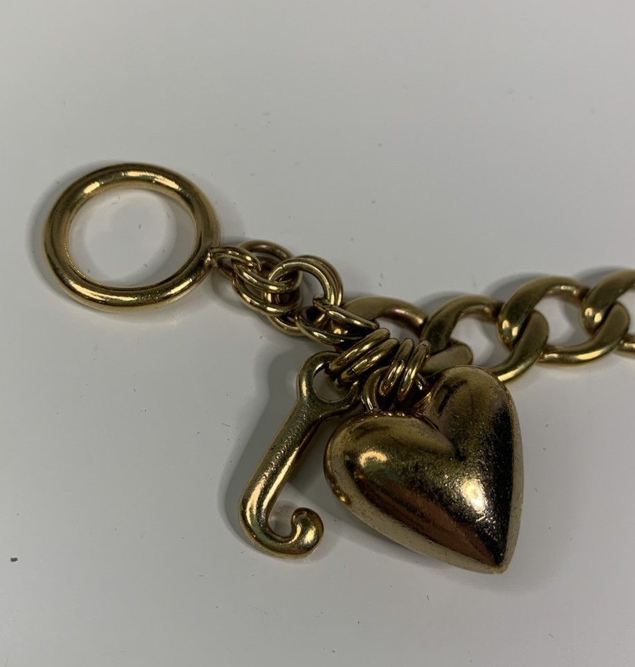 Vintage Juicy Couture Gold Tone Chain Bracelet Heart Charm Toggle Clasp Y2K