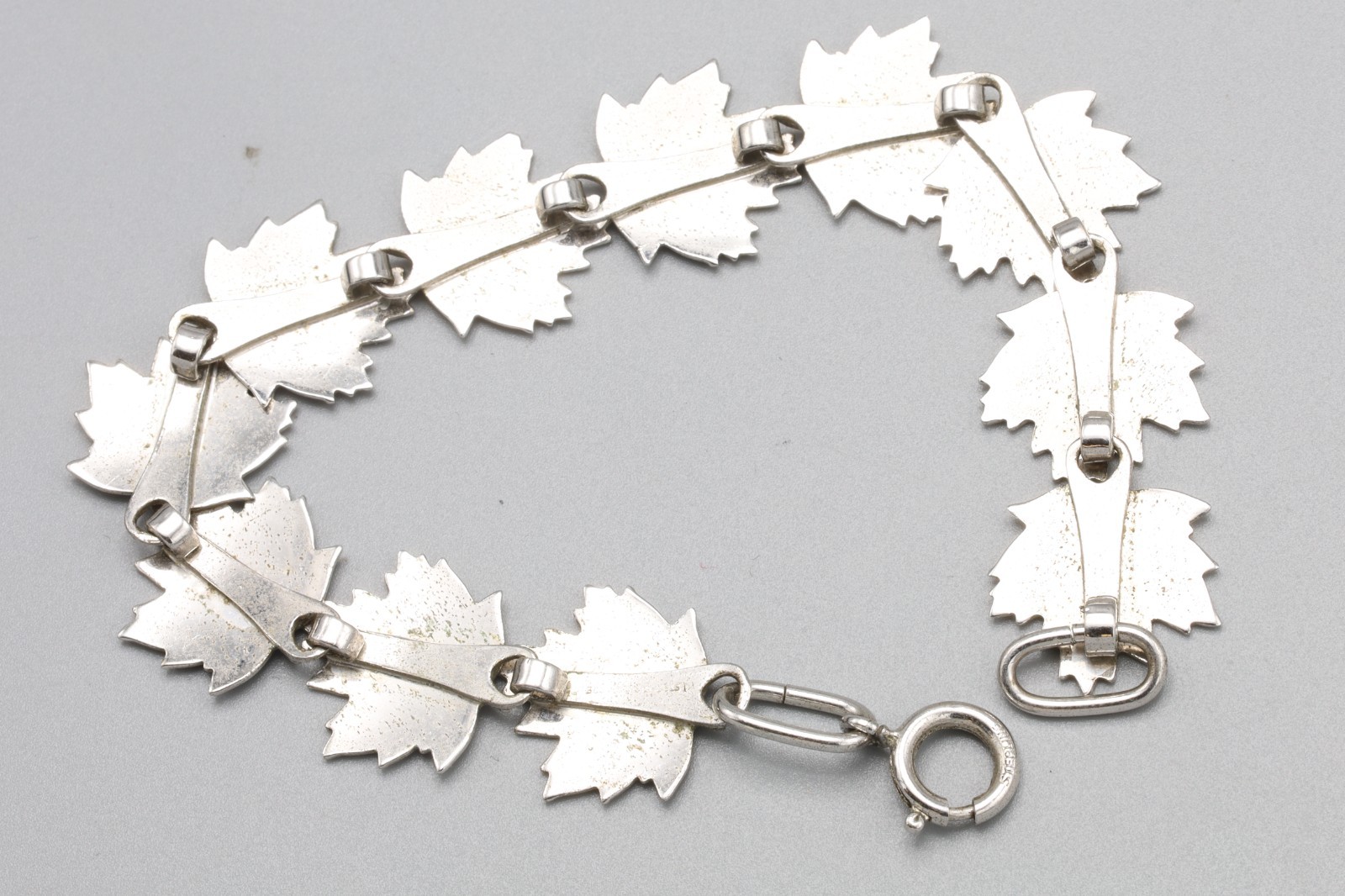 Vintage Art Deco Maple Leaf Panel Bracelet By LaMode Jewelry, Ca 1940s