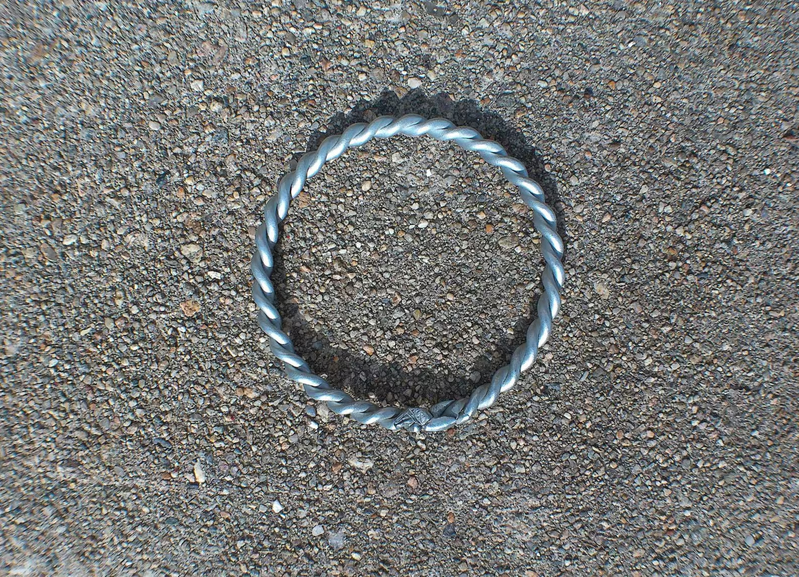 Pure Zinc Tensor Bangle
