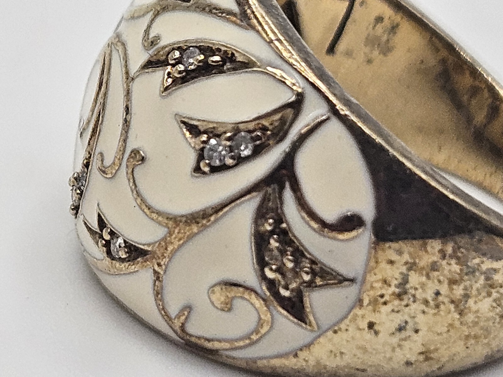 Sterling Silver Scroll Ivory Enamel Clear CZ Dome Ring Size 6 Signed ZRW