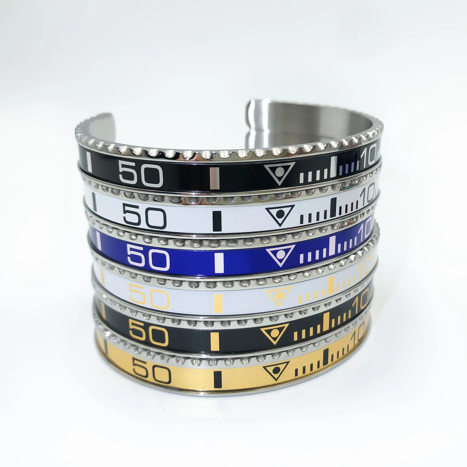 Men and Women Stainless Steel Personality Bracelets Digital Speedometer Bracelet