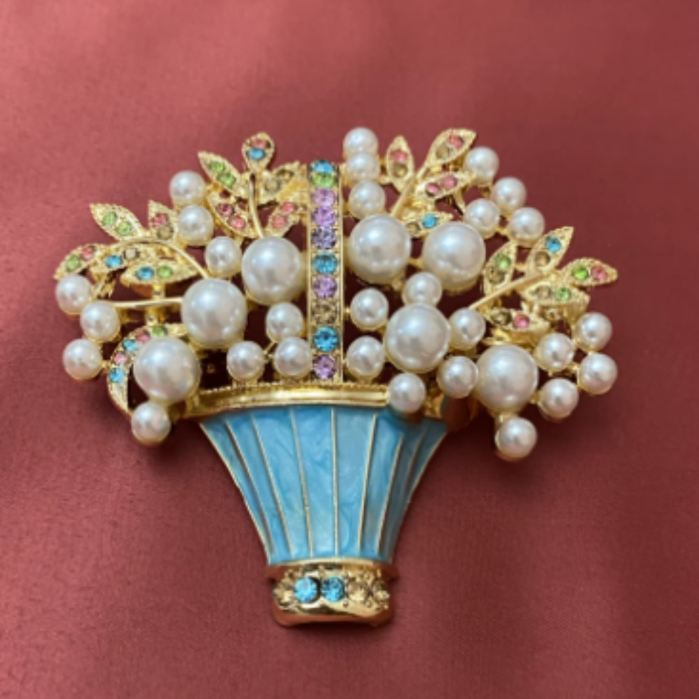 Vintage Easter Spring Flower Basket Brooch Sparkling Rhinestone Pin Jewelry Gift