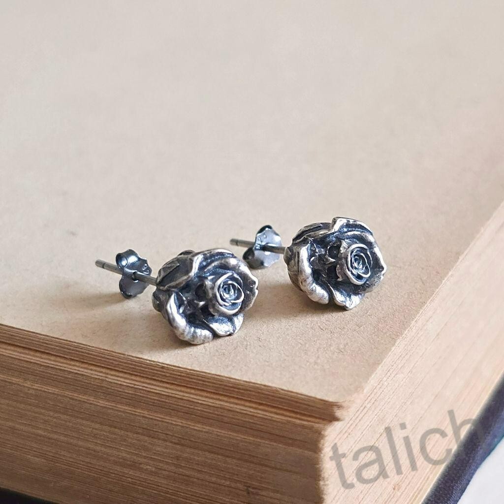 925 Sterling Silver Small Skull Rose Stud Earrings in Dark Finish Gothic Unique