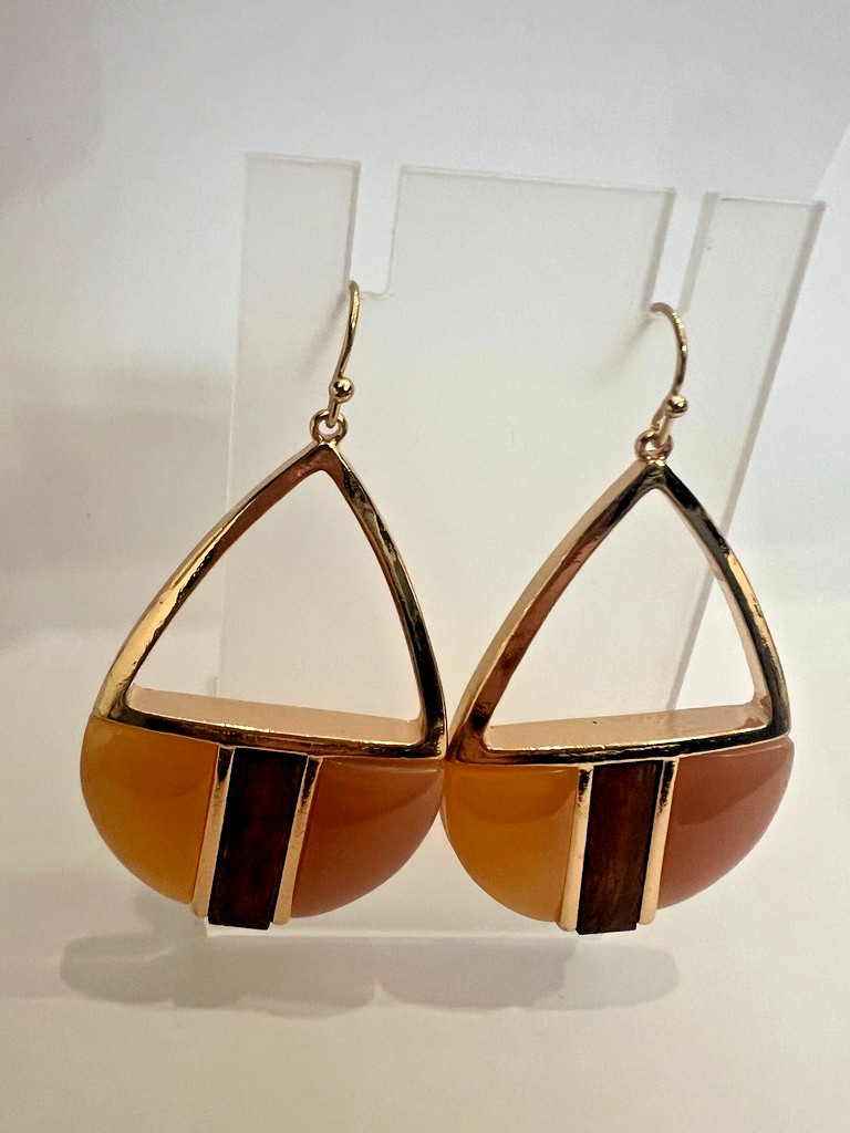 Uncas Int Gold Blush Wine Dangle Earrings Resin Wood Earth Tones Vendor Sample