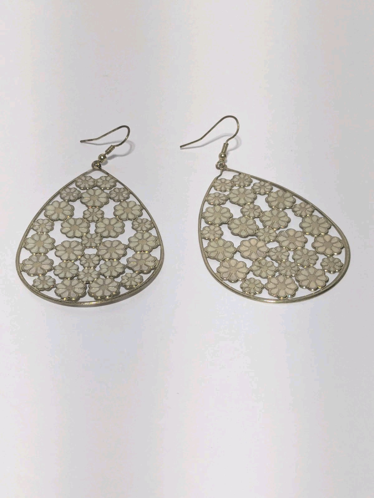 Gold Tone Flower Filigree With White Enamel Inlay Hook Dangle Earrings 2.75″