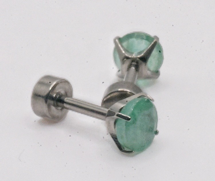 Emerald Stud Earrings Titanium