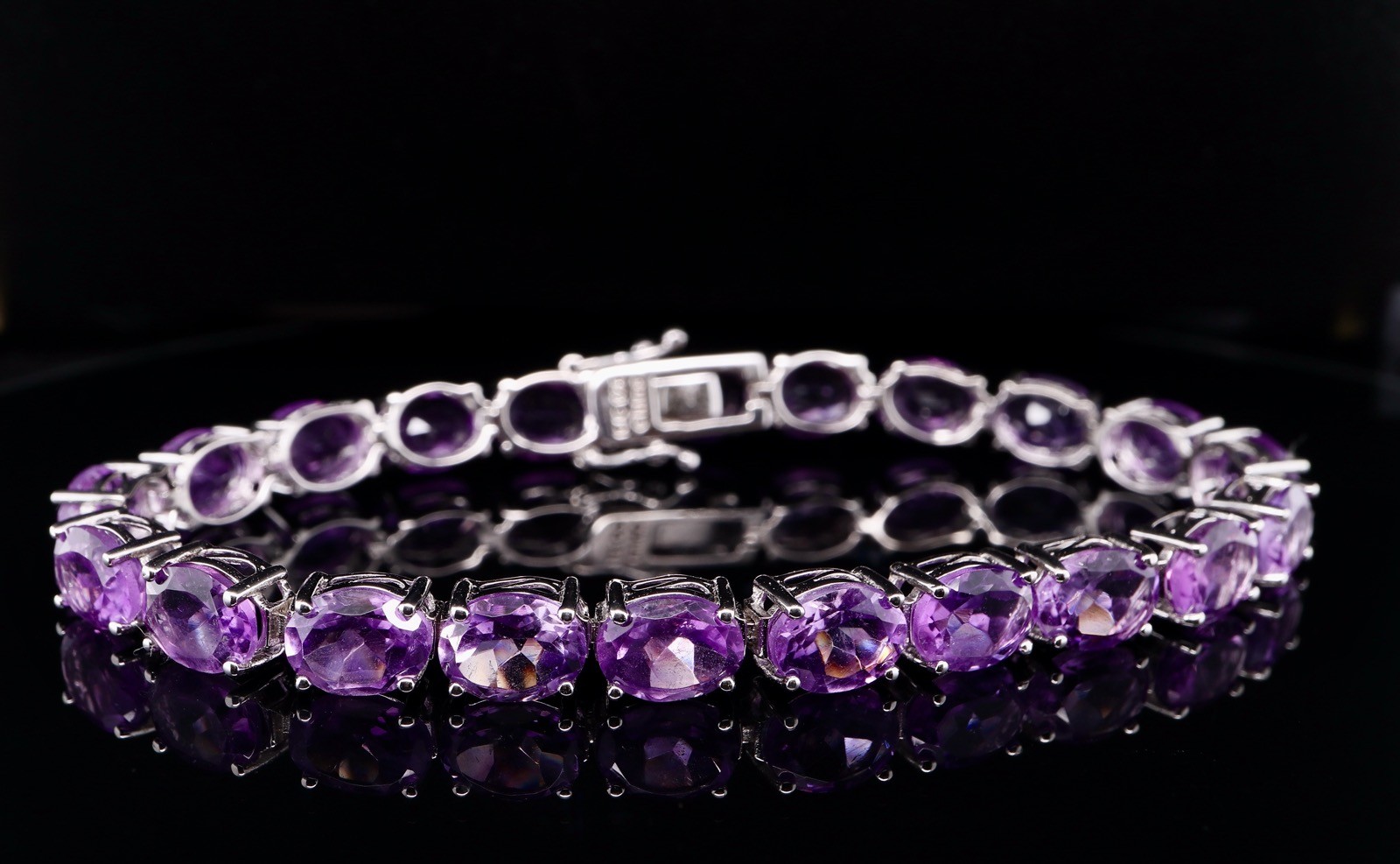 Vintage Purple Cubic Zirconia Gemstone 18.5cm Tennis Bracelet