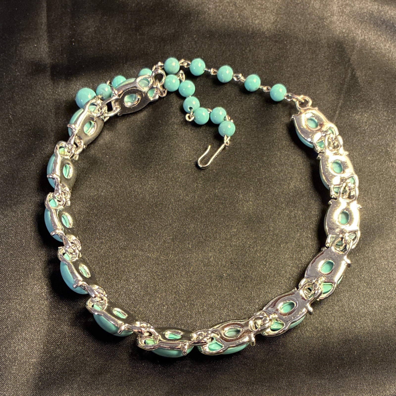 Coro Blue Oval Cabochon Link Beaded Chain Necklace Prong Set Hook 17″ Adjustable