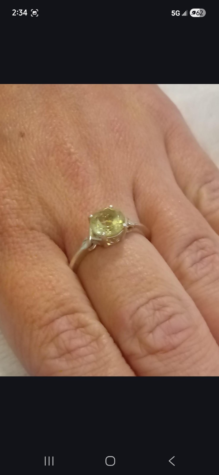 Brazilian Pale Green Cut Quartz Size 10 – 925