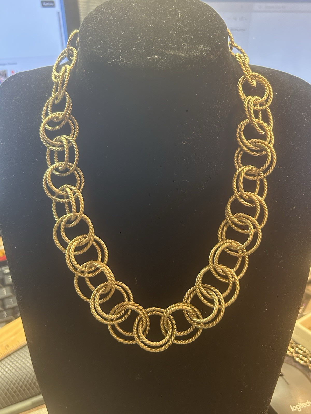 Banana Republic Double Link Statement Necklace Brushed Gold Textured Chain 18″