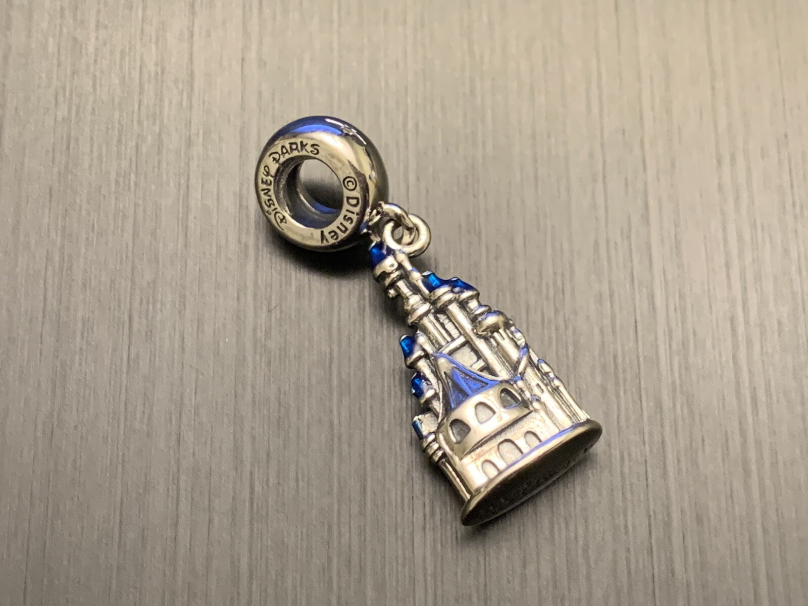 Genuine Pandora Silver S925 Disneyland Paris Cinderella Castle Dangle Charm