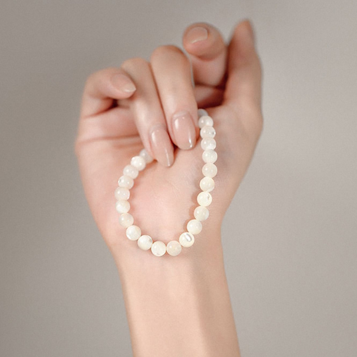 Handmade Mother of Pearl Elastic Stretch Bracelet – 4mm Round Gemstone Bead