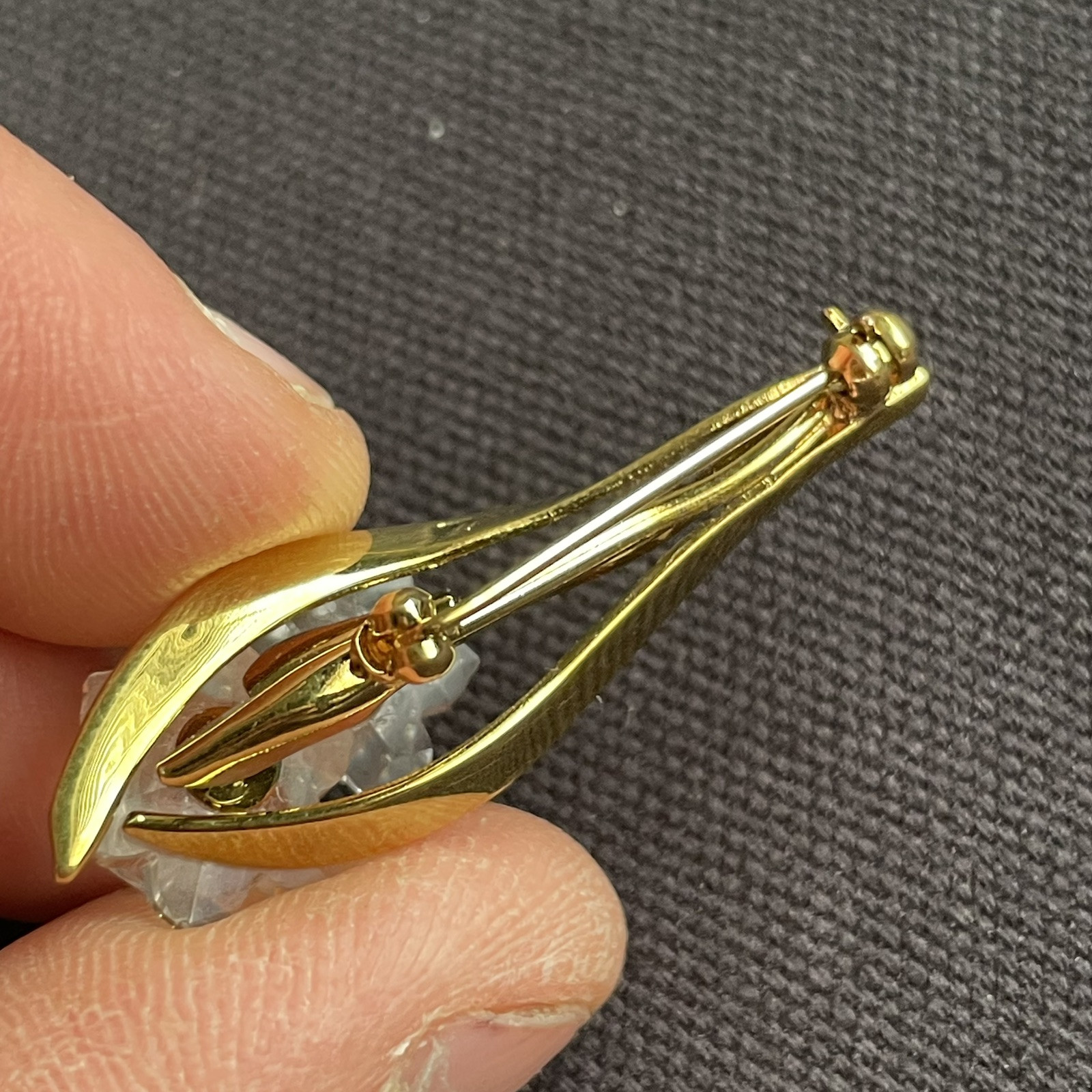 Swarovski Crystal Brooch Memories Daffodil Flowers Pin Swan Logo Gold-tone 1.75”