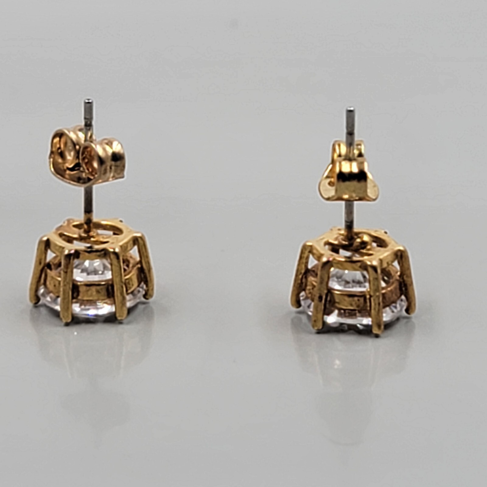 Cubic Zerconia Earrings Studs Gold Tone Solitaire