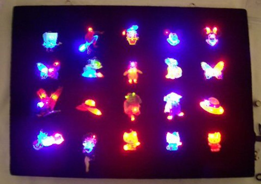 100 pcs Assort Body Flashing Lights LED Blinky Birthday Party Favor Bag Fillers