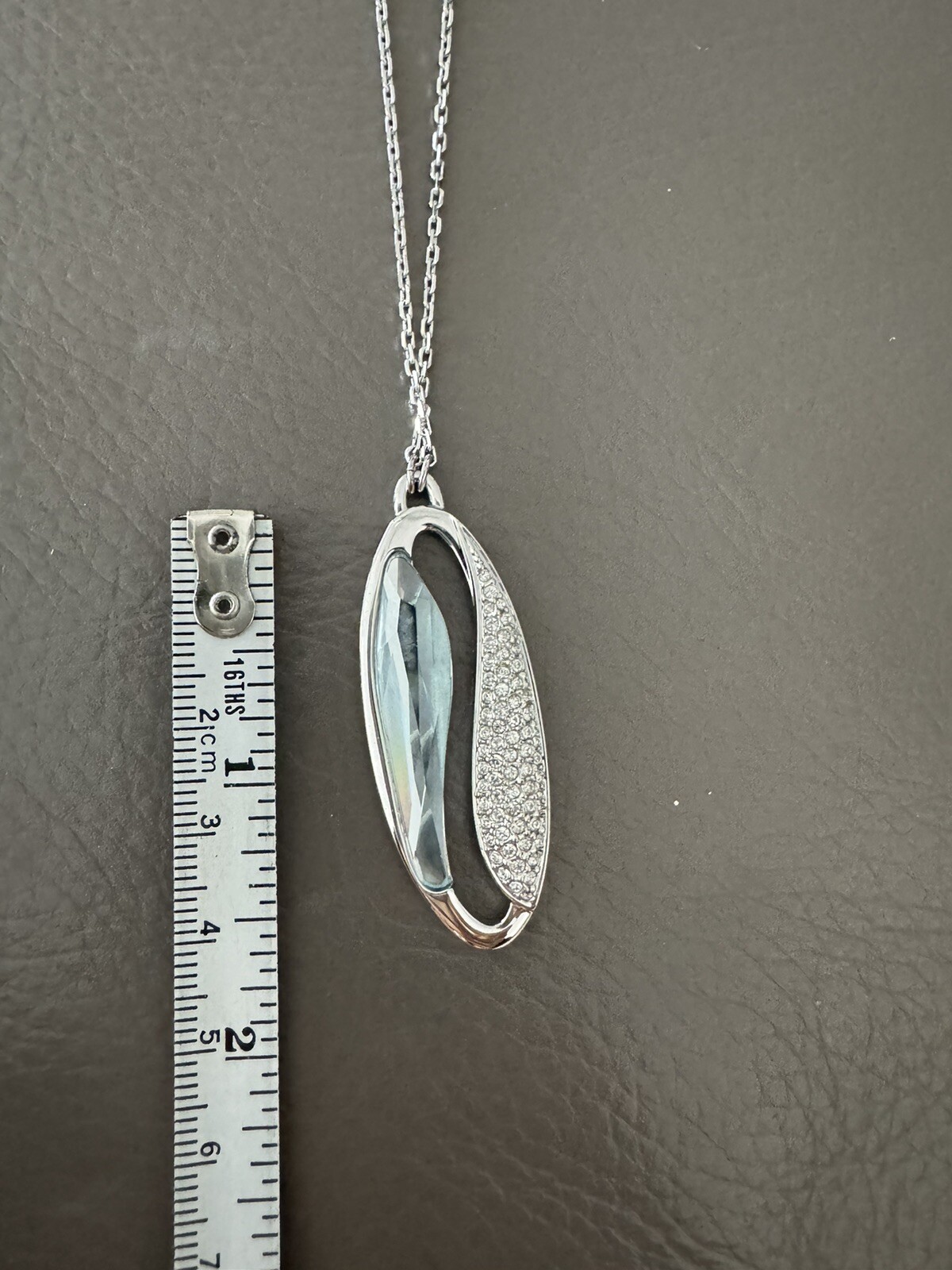 SWAROVSKI SWAN genuine Austrian 35mm crystal in pendant 21″ silver chain