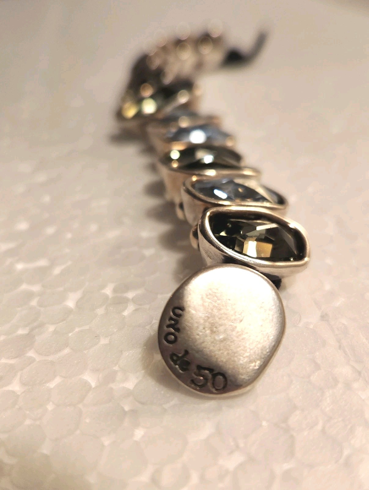 UNOde50 La Vida Loca 13 Crystal Silver Chunky Bracelet Leather Minus 1 Stone