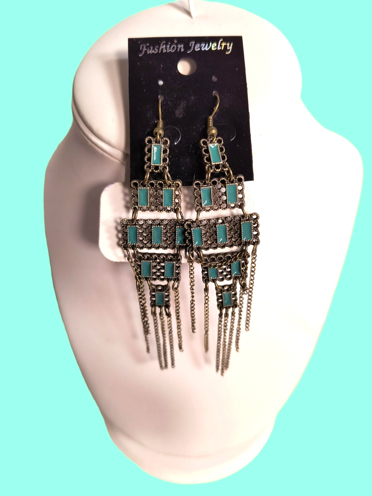 New Fashion Jewelry Women’s Chandelier Dangle Earrings Multicolor Hook Closure