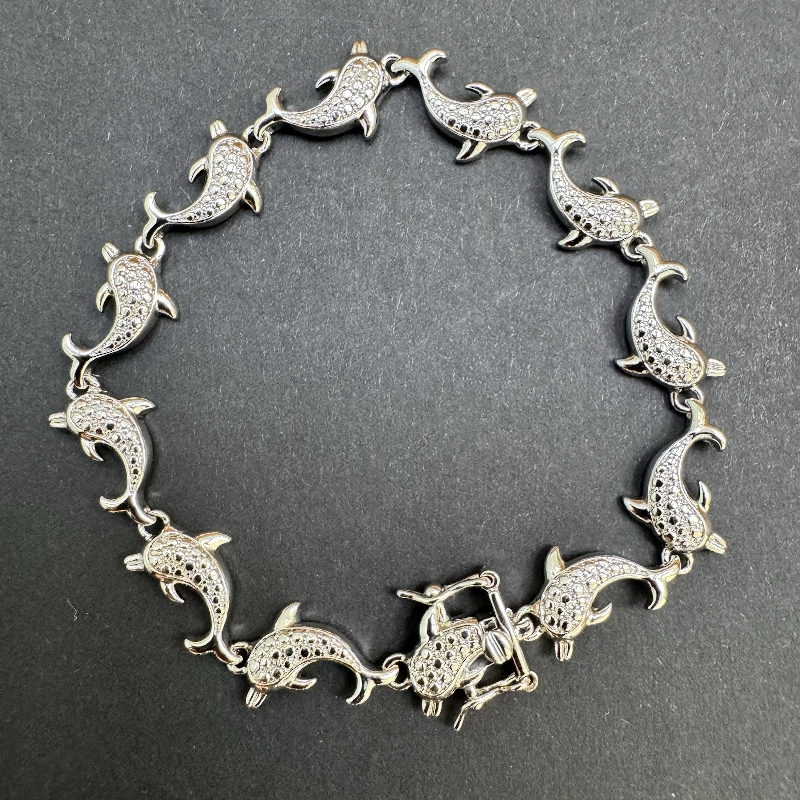 Vintage Silver Plated Dolphin bracelet with Genuine Diamond Accents 7.5 Inch