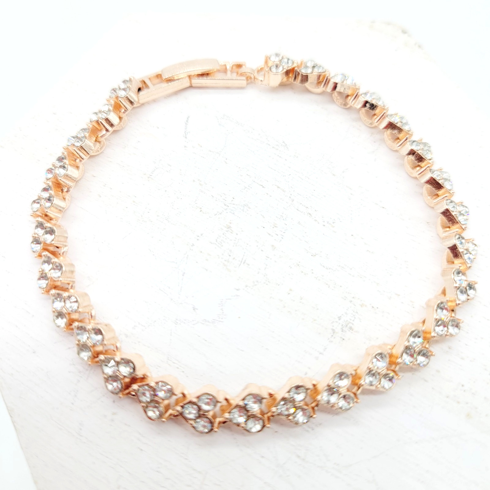 Rose Gold Tone Tennis Bracelet Rhinestone Hearts 6 3/4″ NWOT
