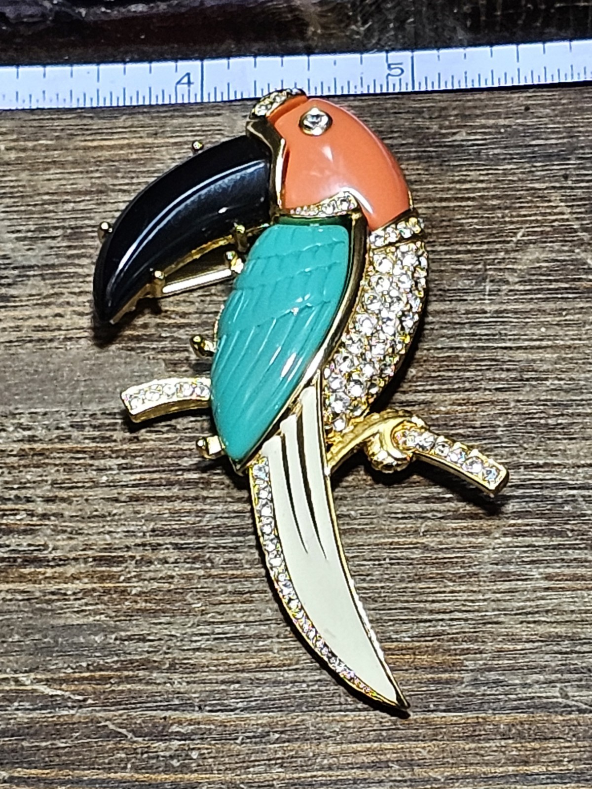 KJL Signed Gold Tone Enamel Toucan Bird Brooch Pin 3in Turquoise/Rhinestone