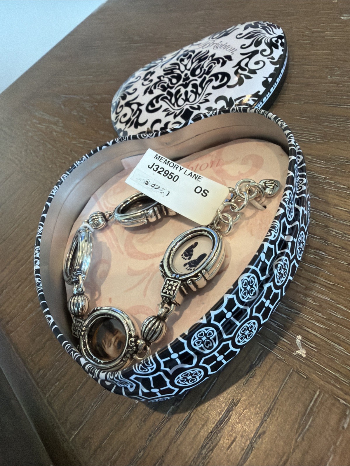 Brighton NWT Memory Lane Photo Bracelet W/Tin **RETIRED**