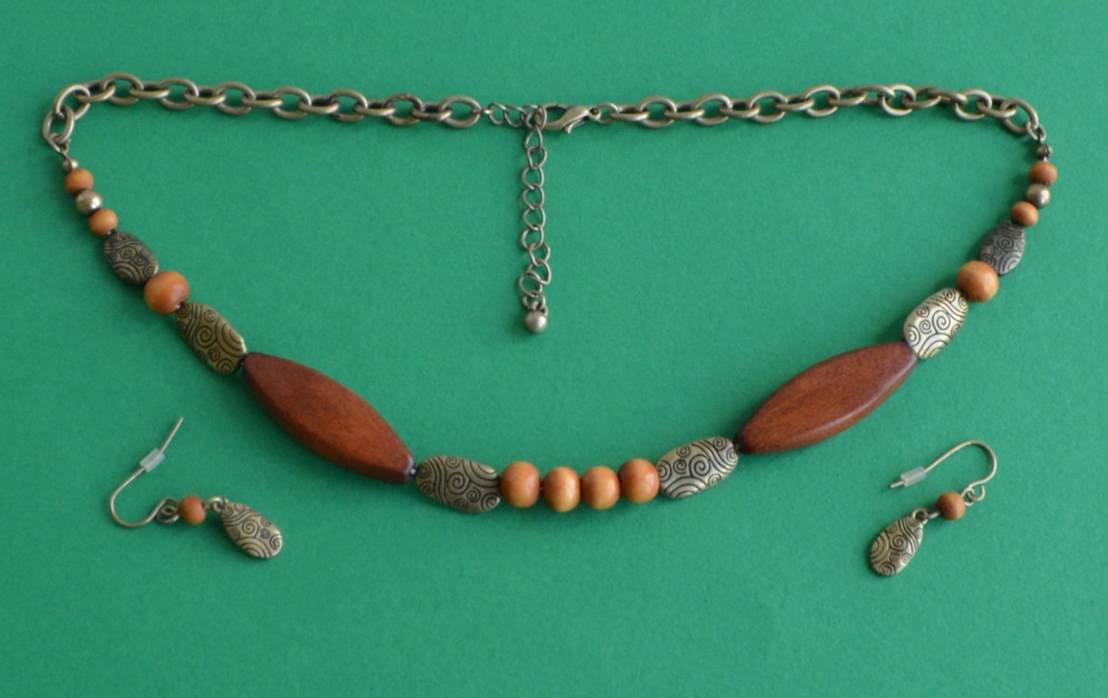 Jewelry-247/Necklace and Earrings-Z Designs Brown Wood Beads & Gold tone Metal