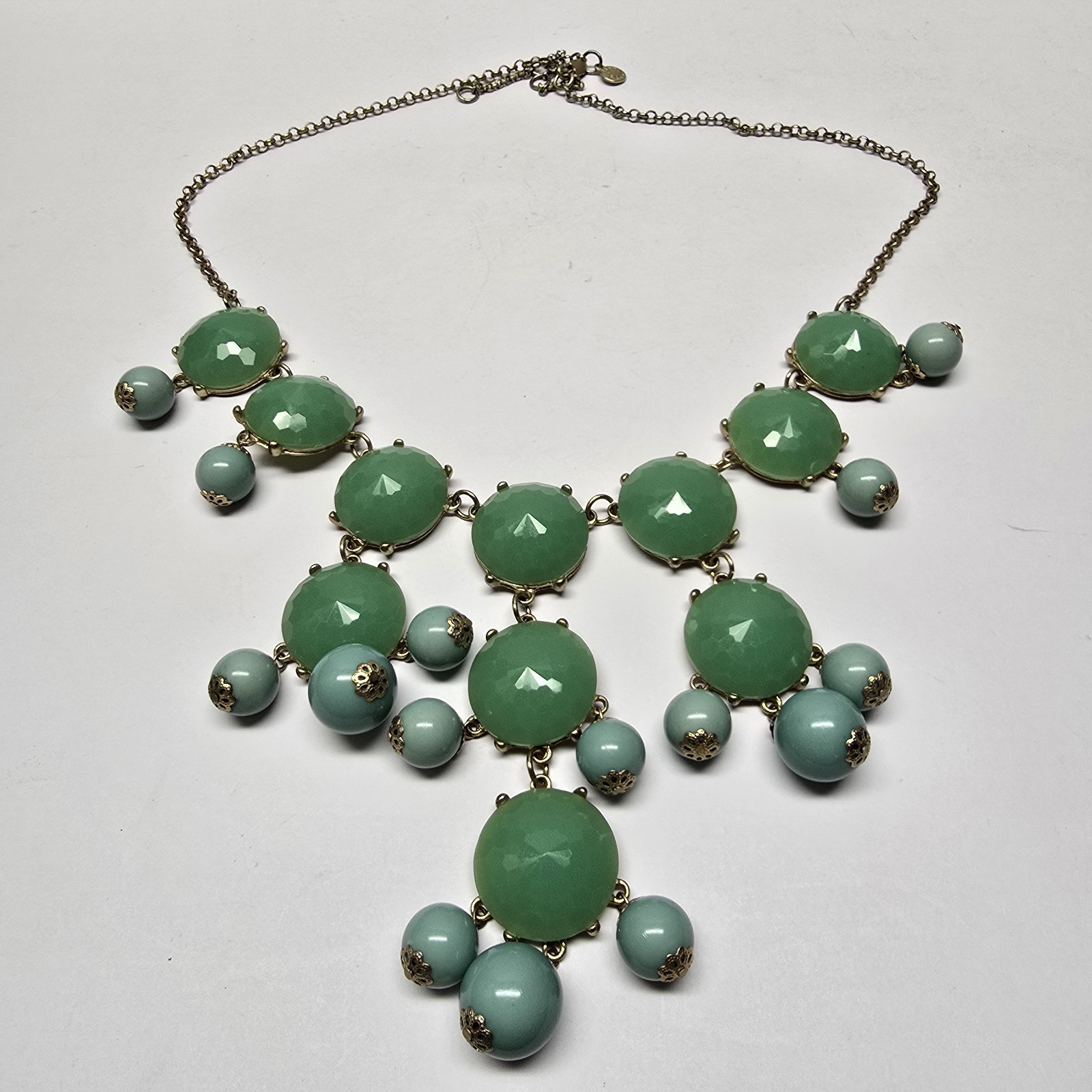 J. CREW MINT GREEN GOLD TONE BAUBLE STATEMENT NECKLACE COSTUME JEWELRY SPRING