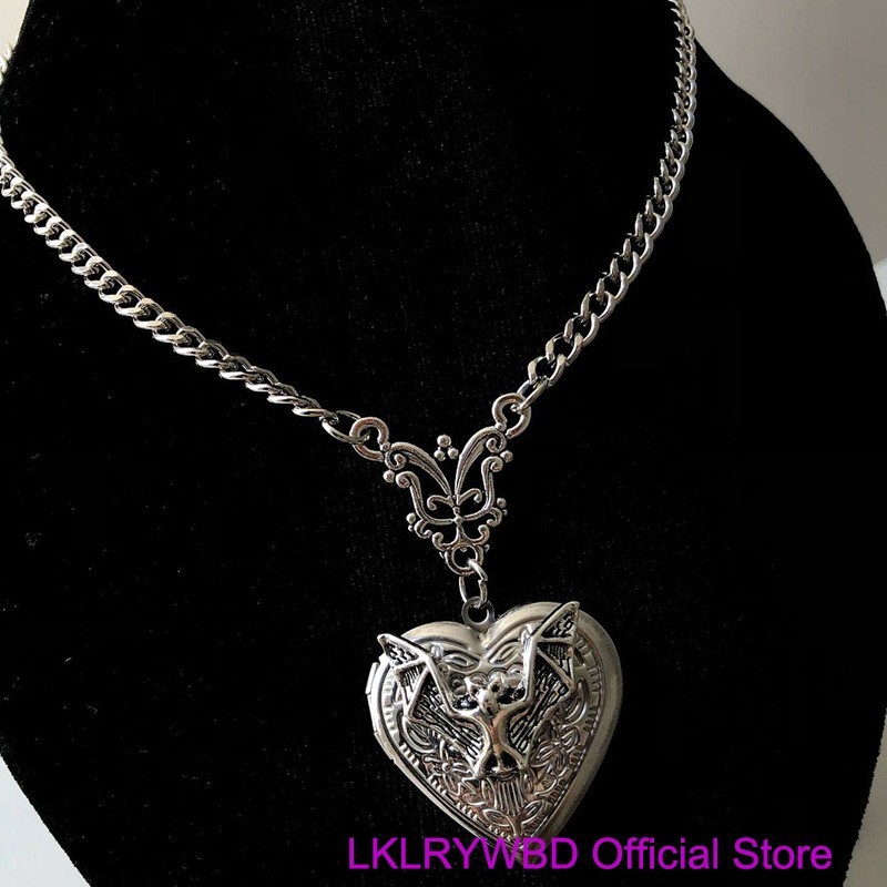 Gothic Bat Locket Necklace,Gothic Jewelry,Gothic Necklace,Bats,Halloween Vampire