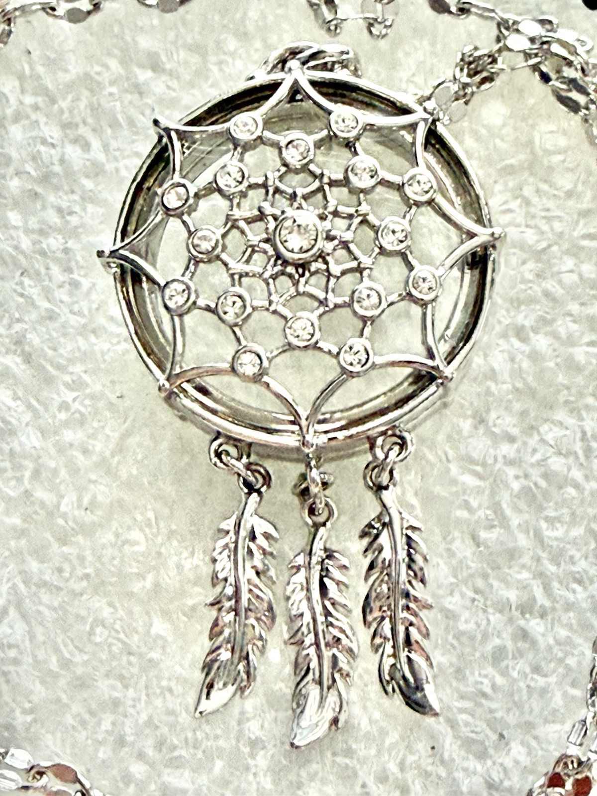 New ORIGAMI OWL Silver & Crystals Dream Catcher Locket 26” Necklace W/9 Charms