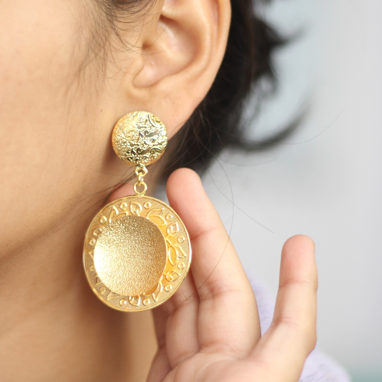 Plain Brass Dangles Handmade 18k Gold Plated Mayan Majesty Stud Earrings For Her