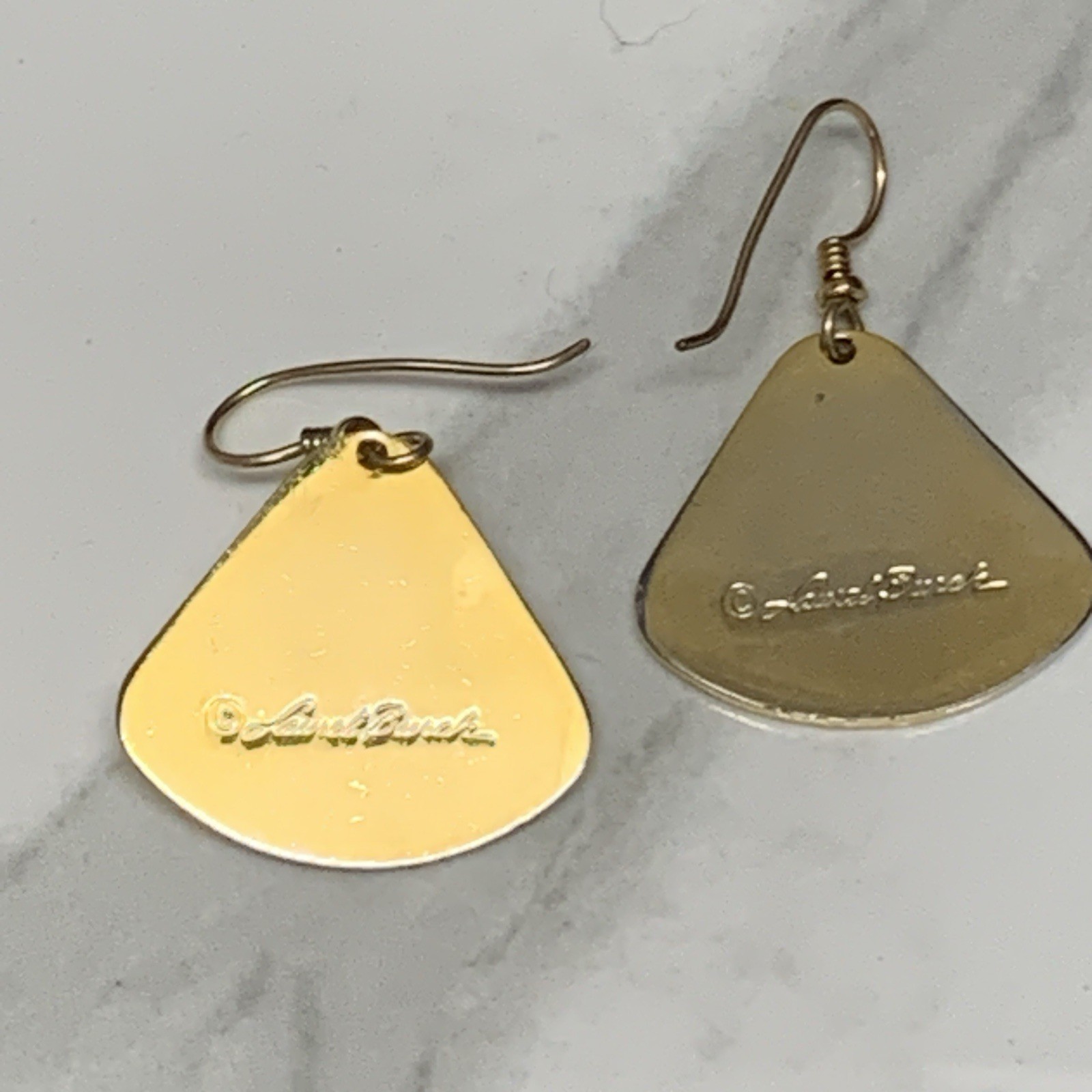 Vintage LAUREL BURCH Chinese Character EARRINGS Gold tone cream Enamel Pierced
