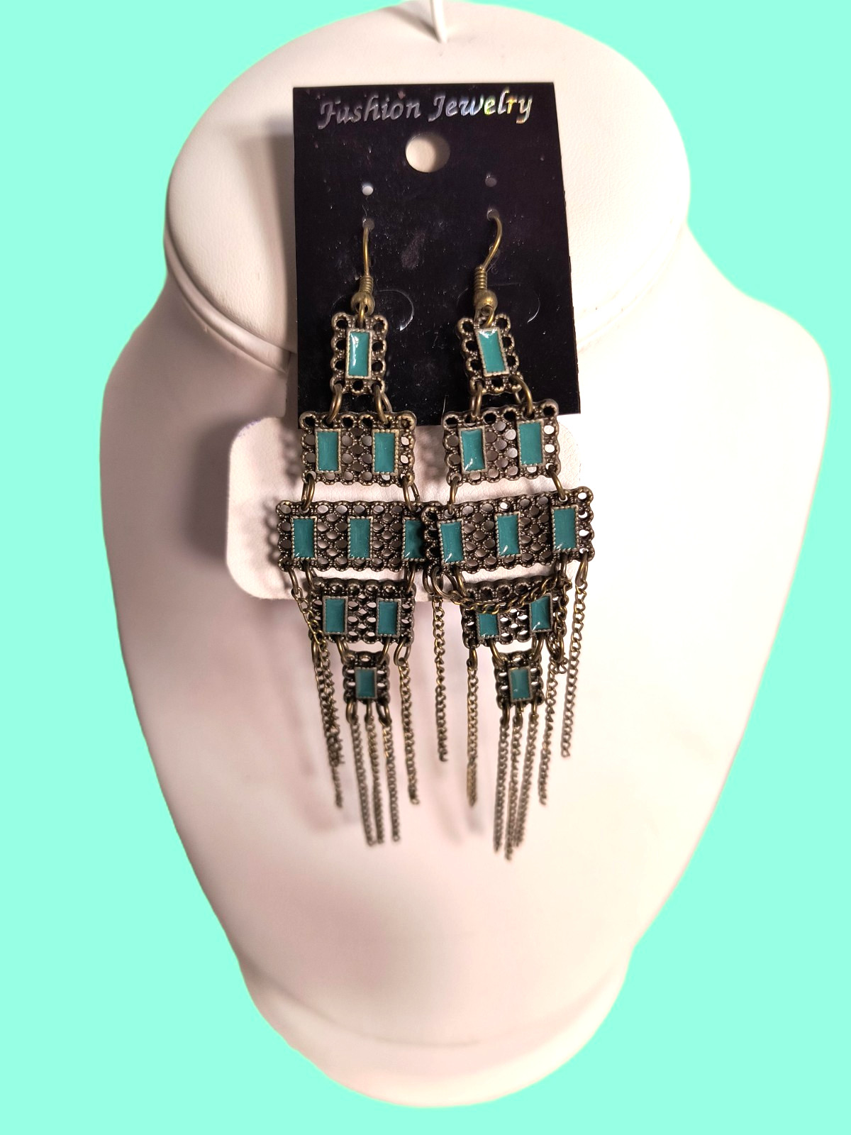 New Fashion Jewelry Women’s Chandelier Dangle Earrings Multicolor Hook Closure