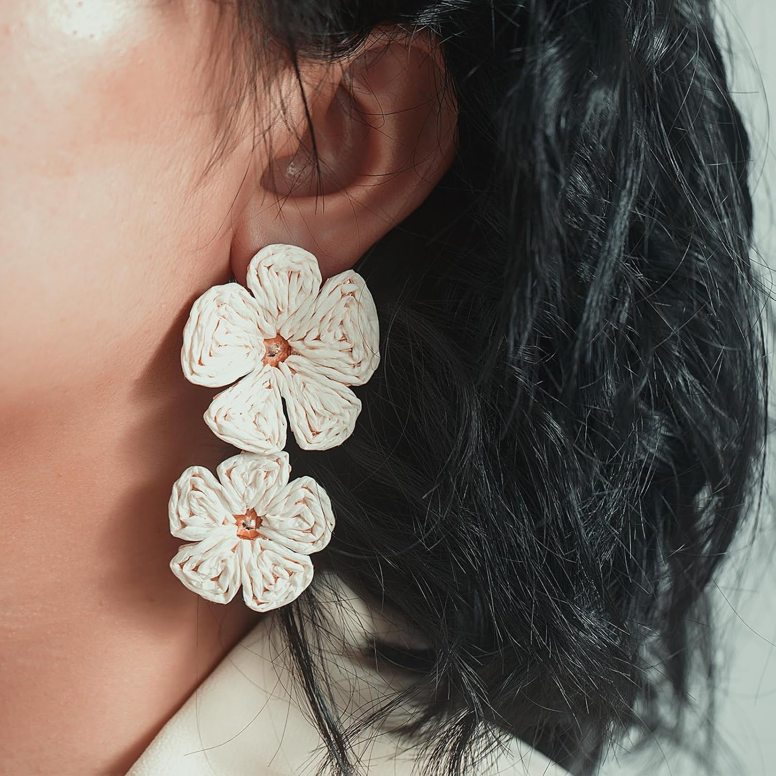 Women’s Drop Earrings Boho Flower Raffia Dangle Jewelry Summer Vacation Casual