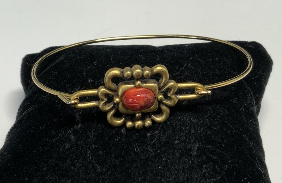 Gold Tone Red Resin Hook Bangle 6-inches LV126
