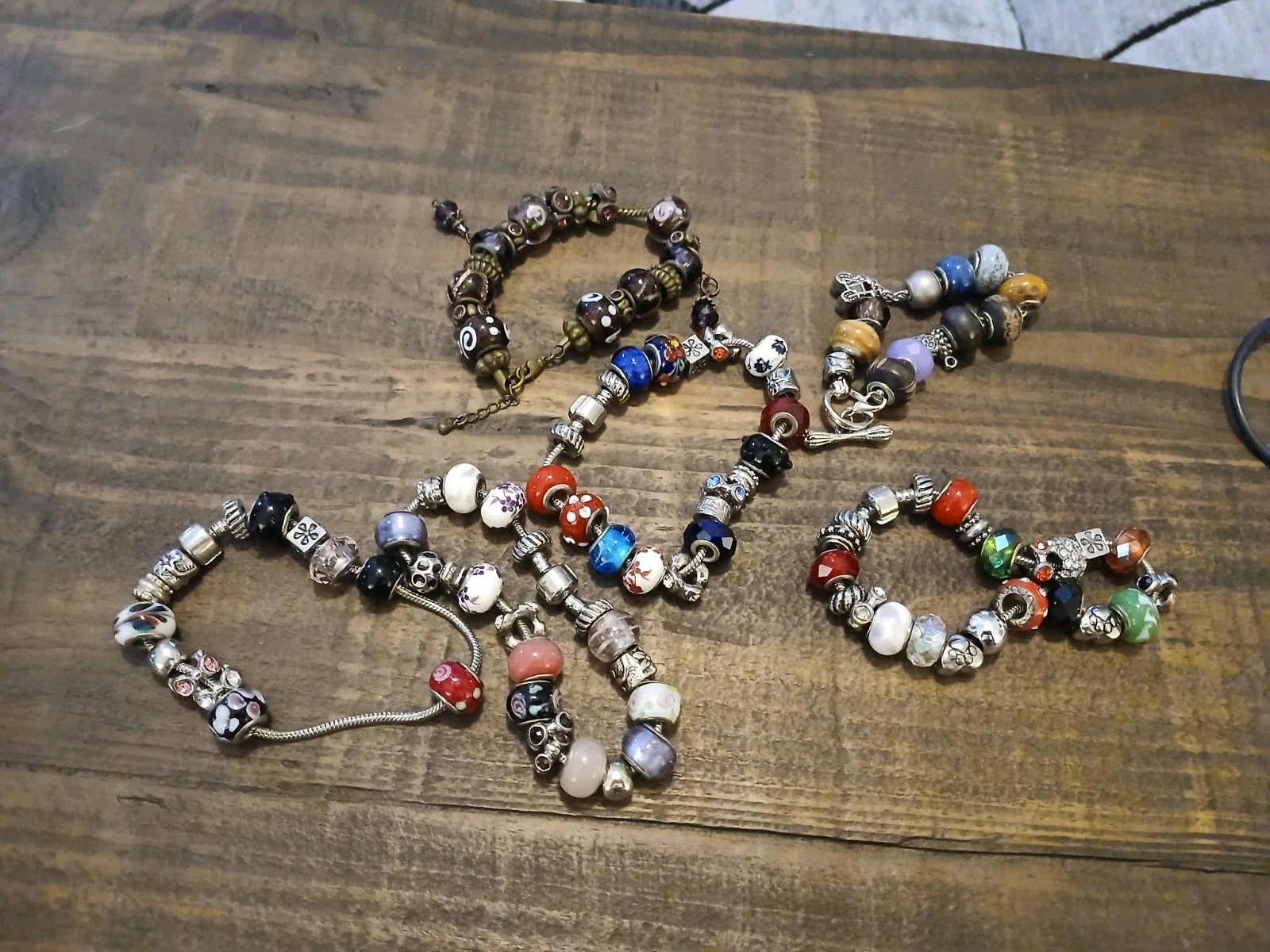 Lot Of 12 Vintage Glass & Metal Beaded Bracelets