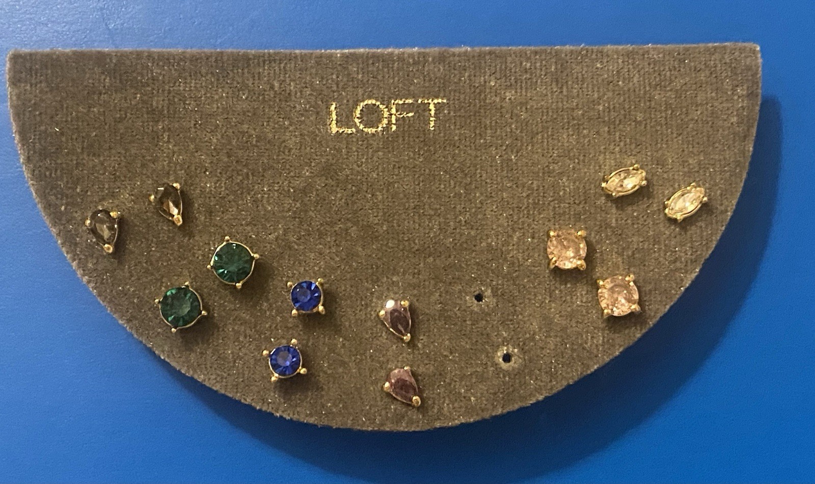 NWT Loft Women’s Set of 6 Multi-Colored Petite Stud Sparkling Faux Gem Earrings