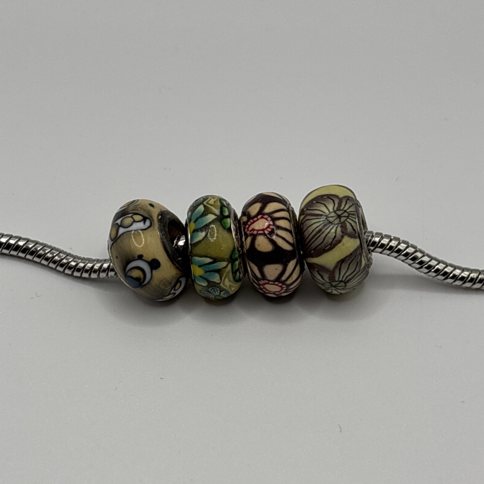 Sterling 925 Polymer Clay Beads Charm Mixed Art Design Floral Circles Lot Of 4