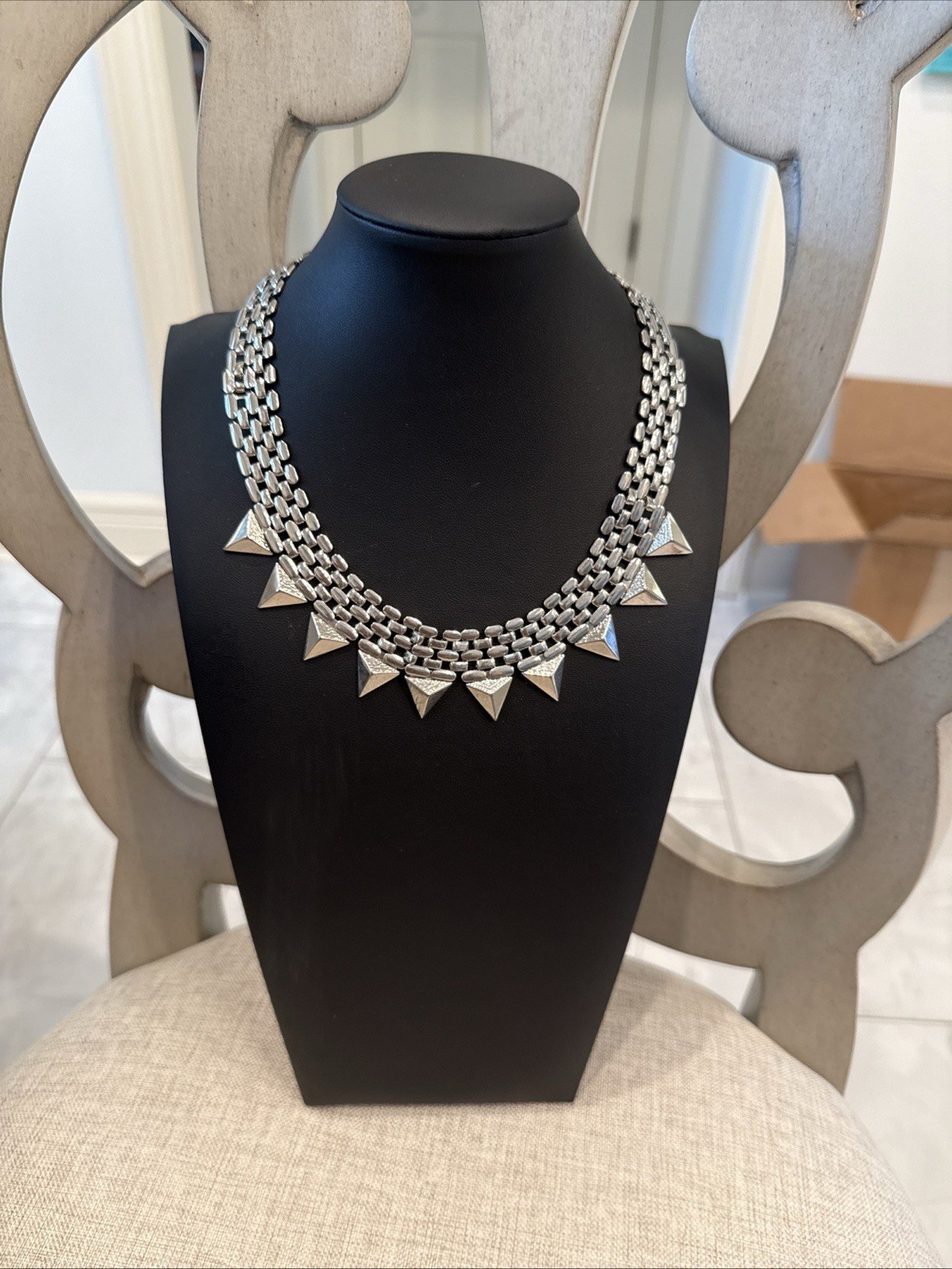 EXPRESS Reflective Silver Tone Choker Necklace 17”