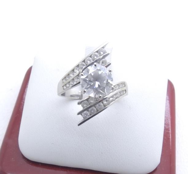 14K White Gold CZ Cubic Zirconia Cocktail Ring 2.50 Carats 5.1 Grams Size 8