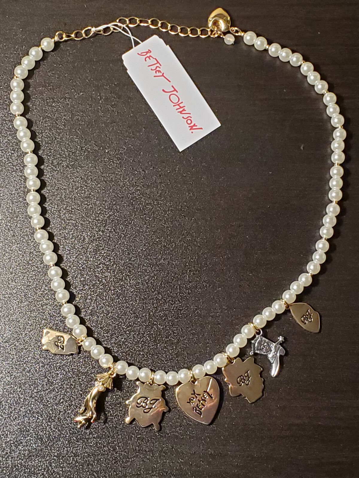 Chic Betsey Johnson Faux Pearl Necklace w/ 7 Charms – Nature and Beauty Theme
