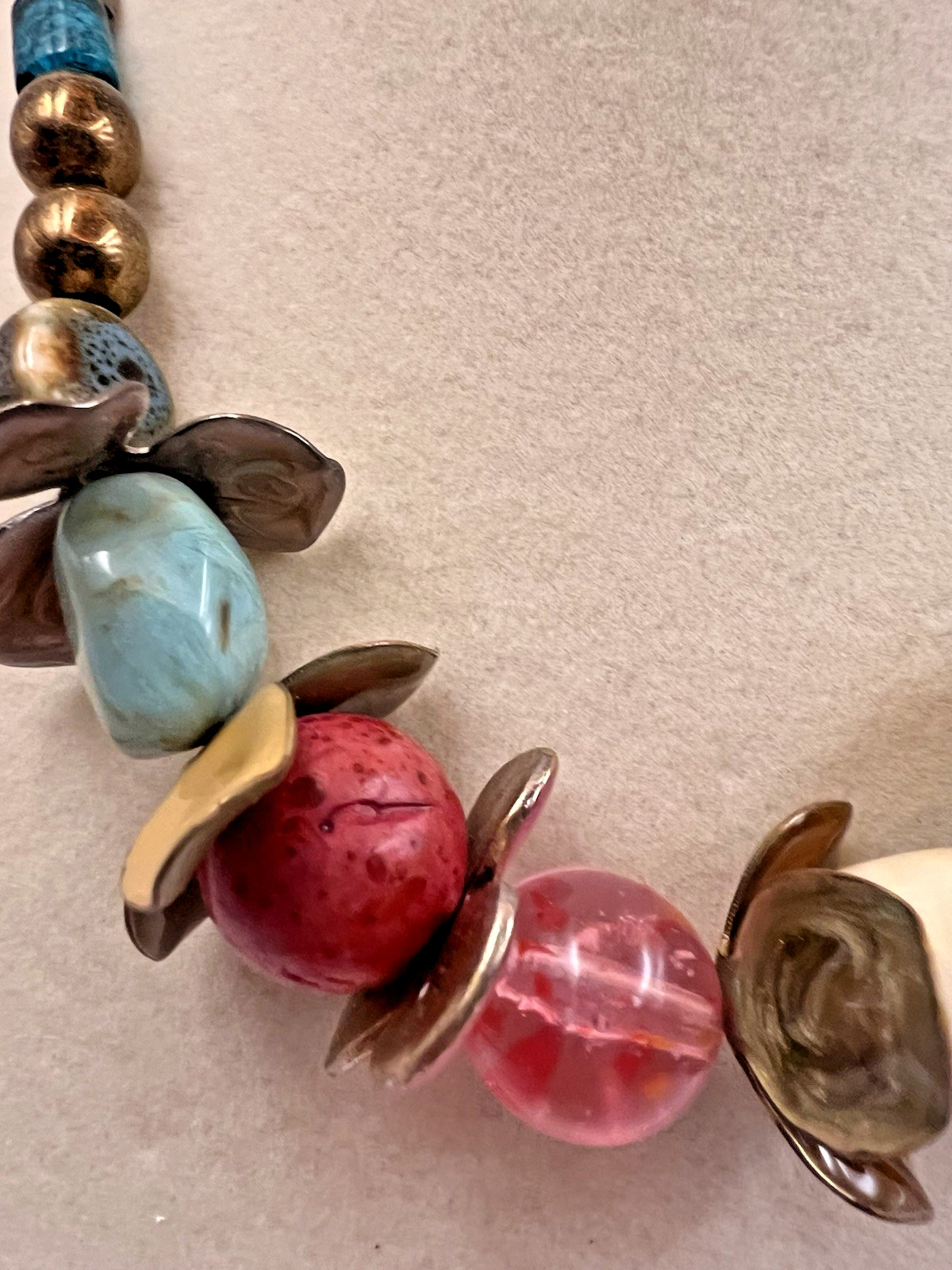 Unique Chicos Chunky Statement Necklace Bold Colorful Beaded Adjustable Chain