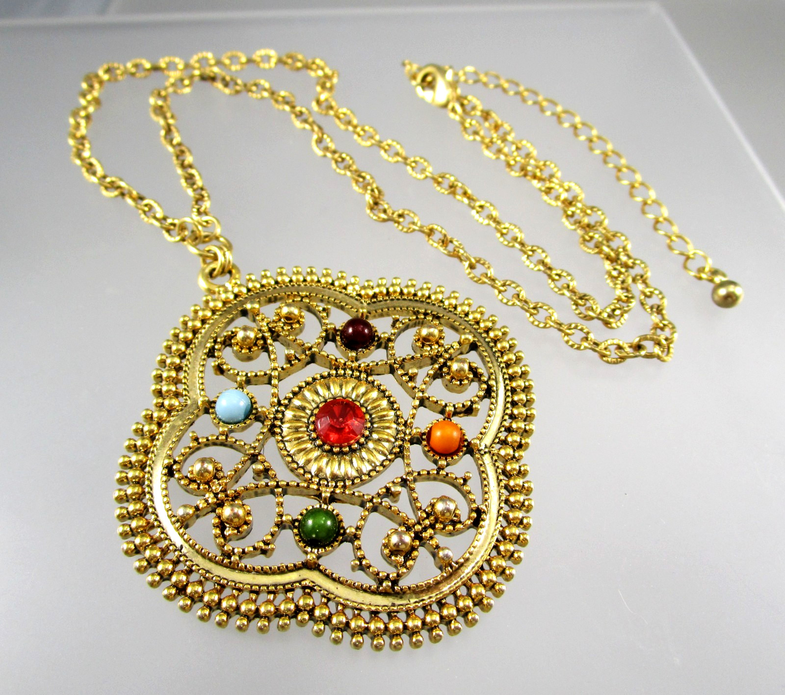 Gold Tone Fashion Chain Open Filigree “Gems” 18″ + Adjust Fashion Necklace 634