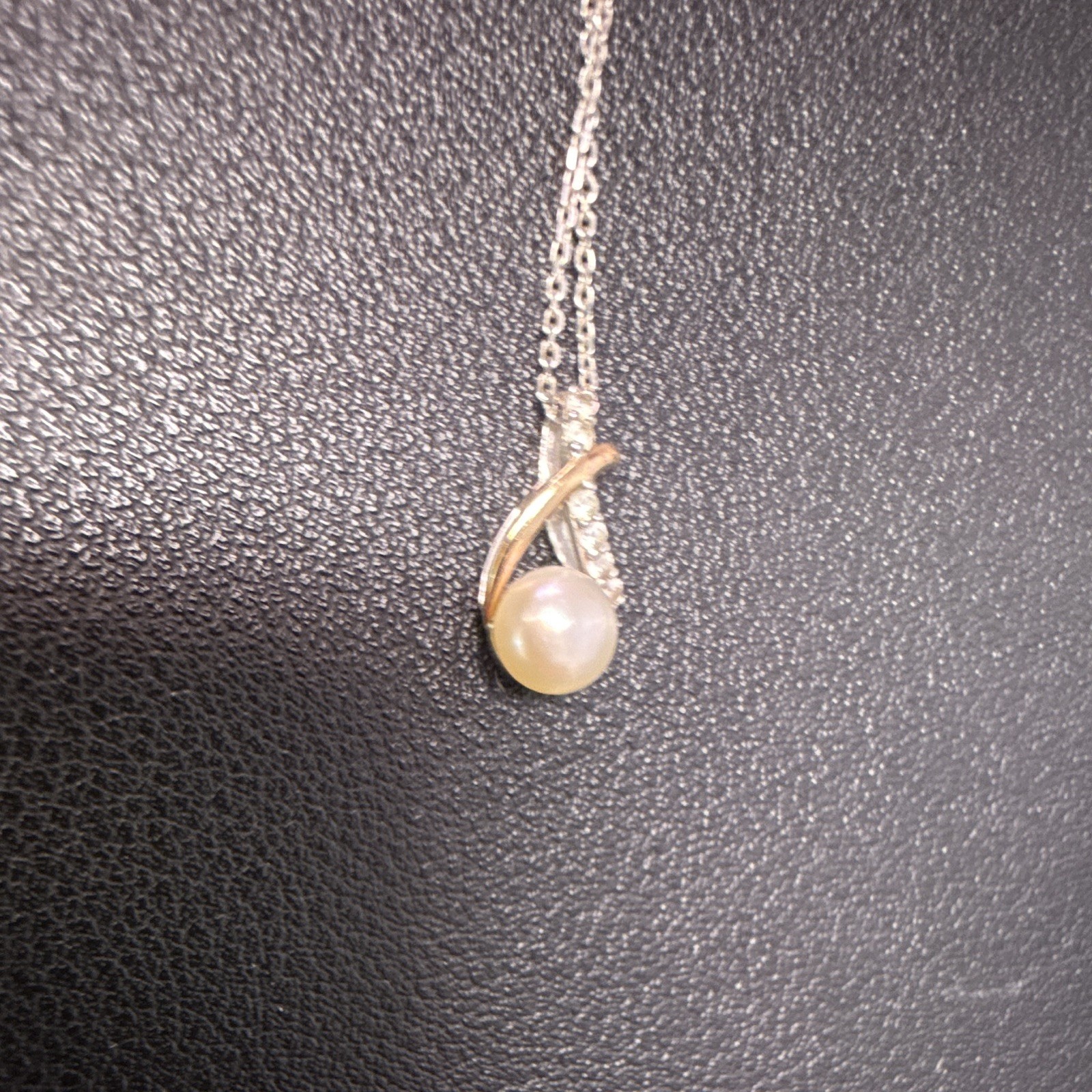 Silver-Tone Cable Chain Necklace Pearl & Rhinestone Charm Pendant Spring Ring