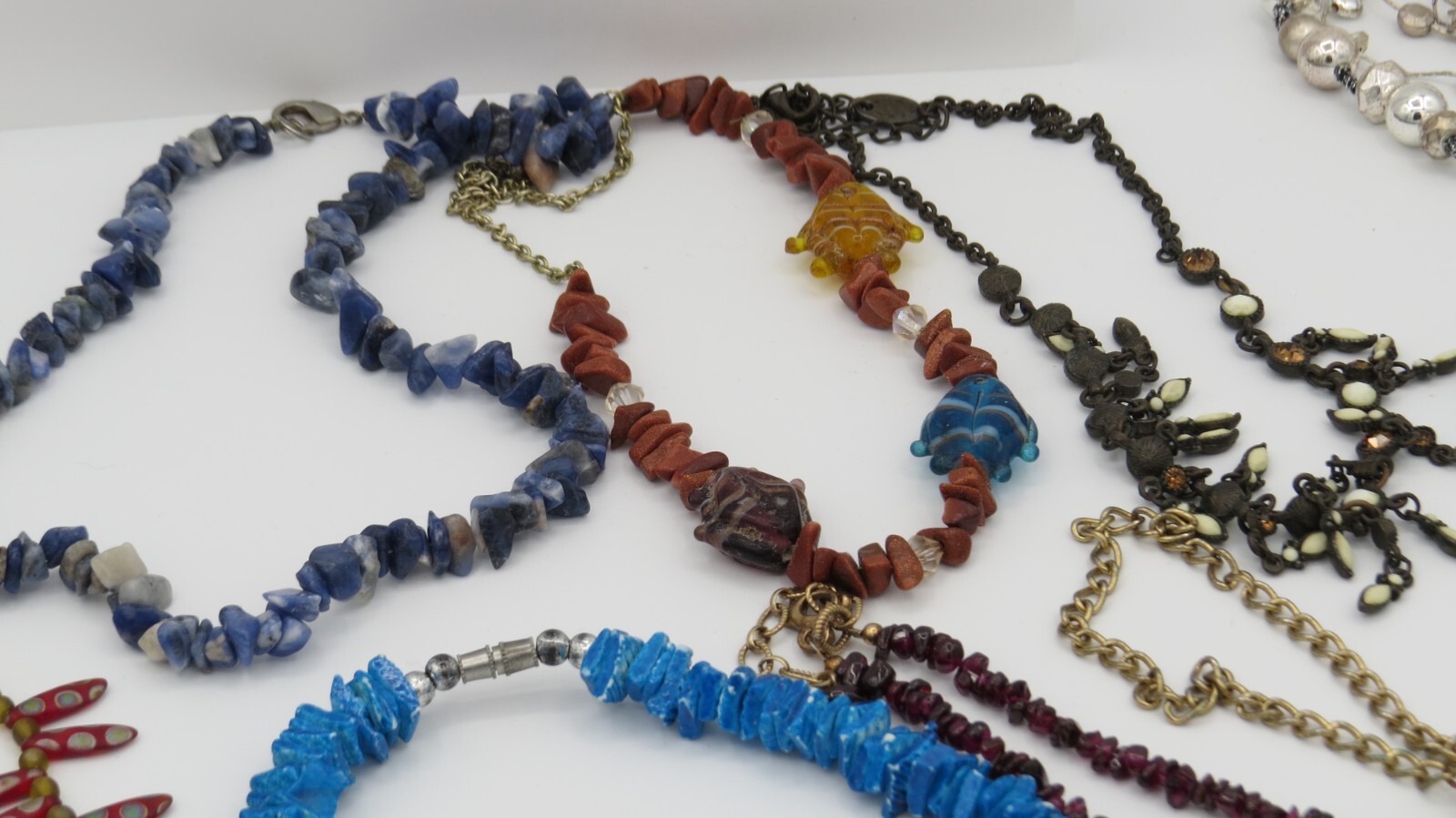 Costume Jewelry Lot 19 Short Necklaces 15″-20″ Resale #16