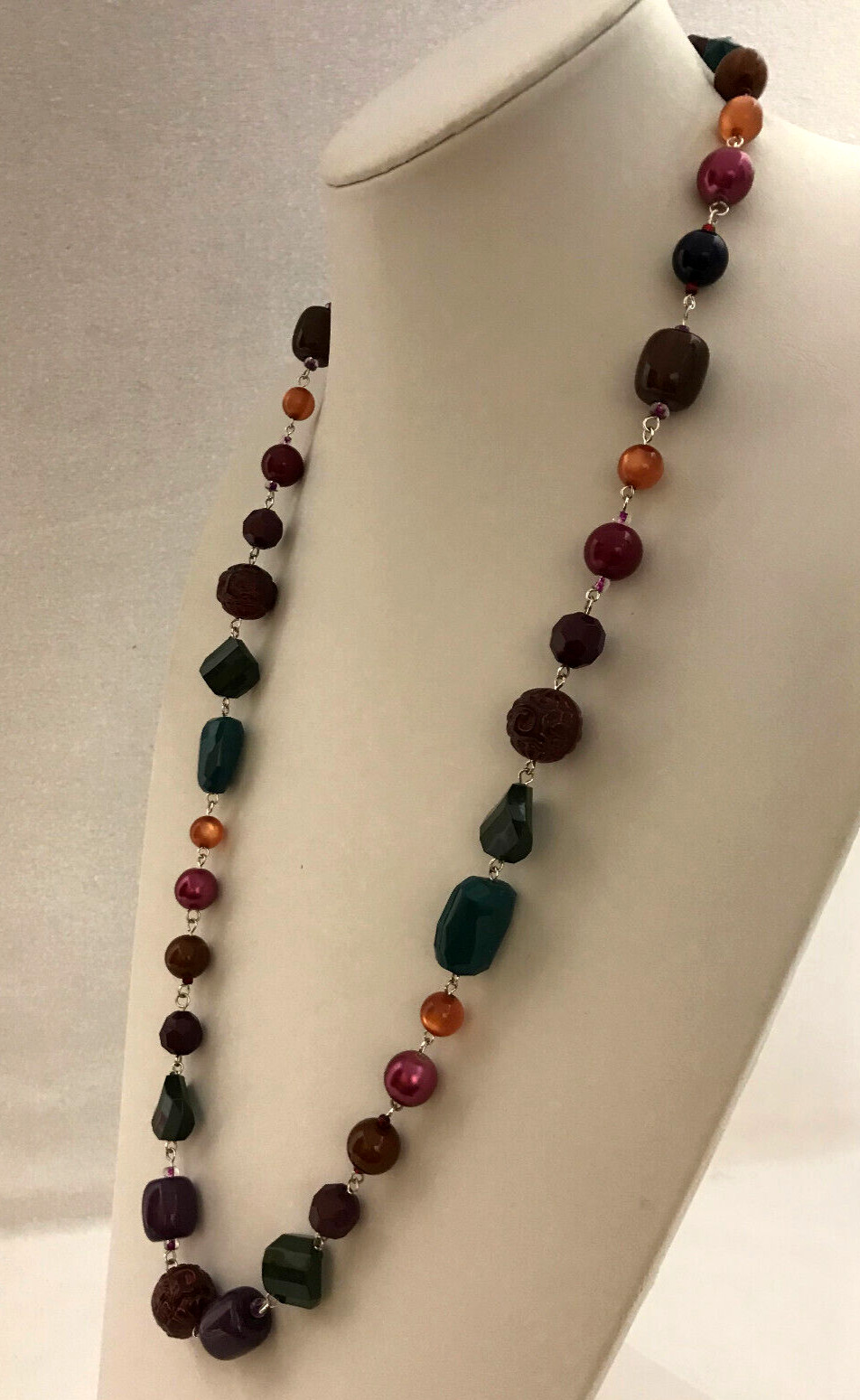 30″ Necklace Beads Multi Sizes Shapes Tacoa Triangle Pierced Earrings Earth Tone
